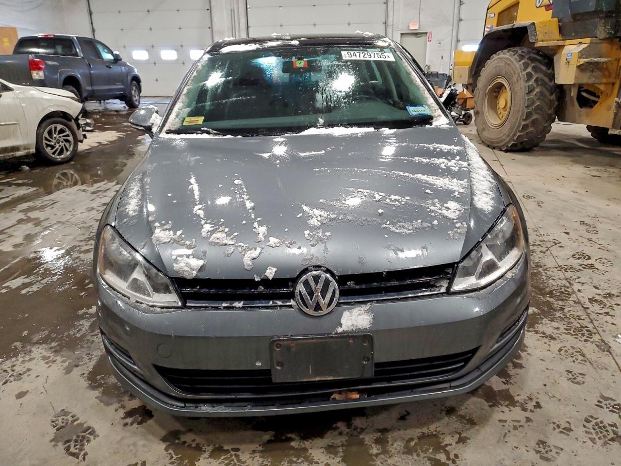2015 VOLKSWAGEN GOLF