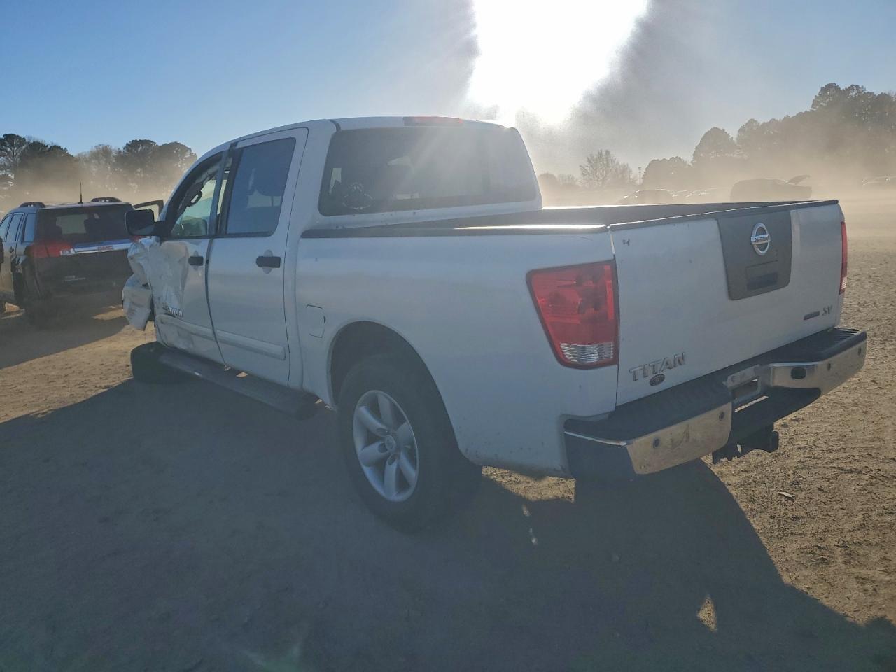 2012 NISSAN Titan