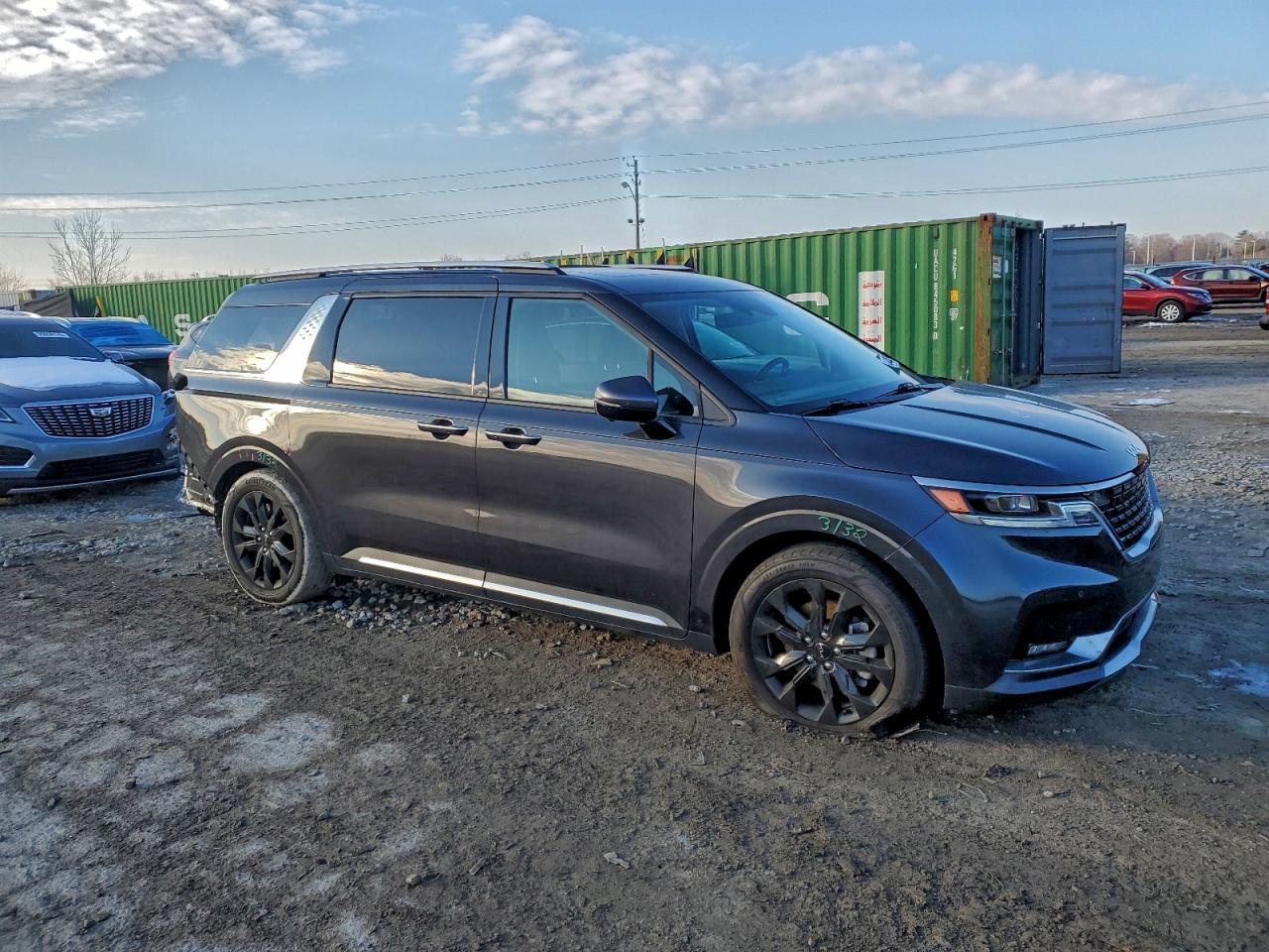 2024 KIA Carnival