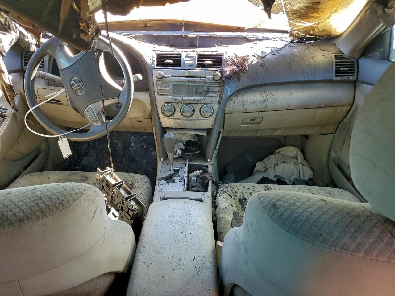 2009 TOYOTA CAMRY
