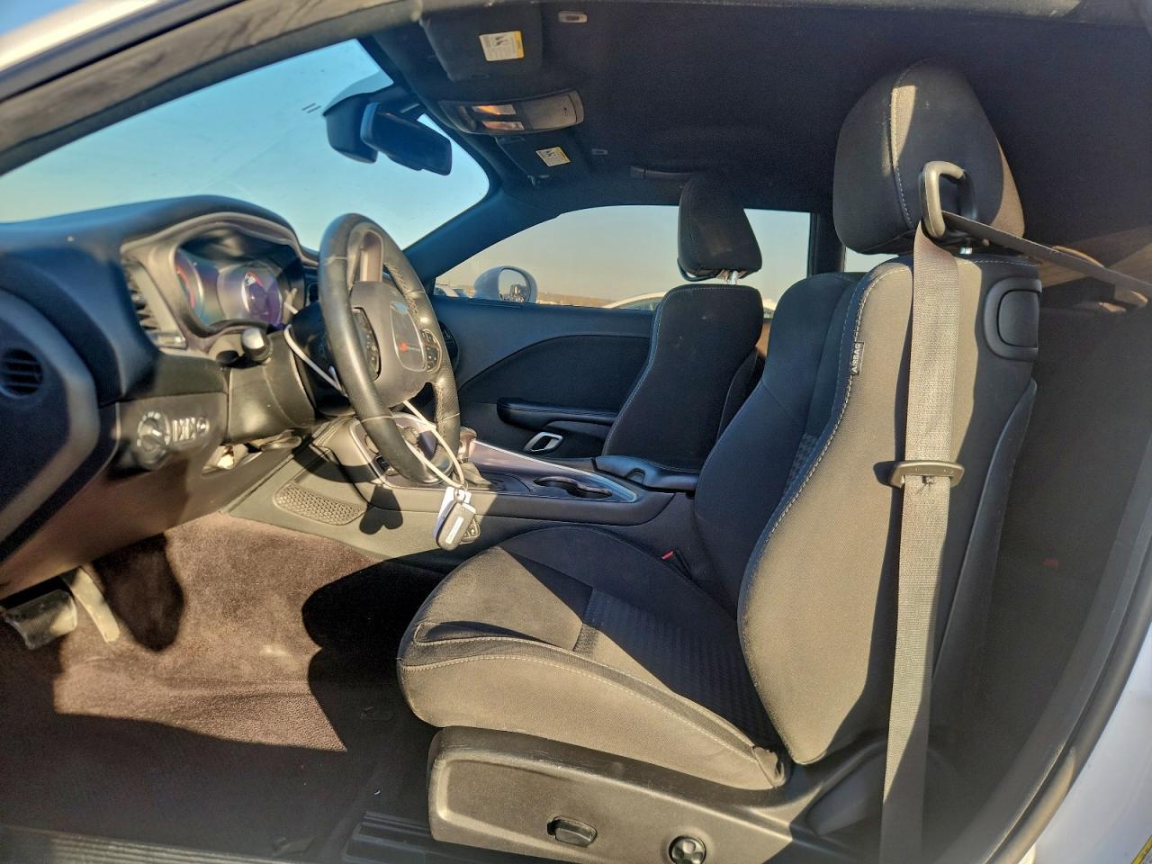 2019 DODGE Challenger