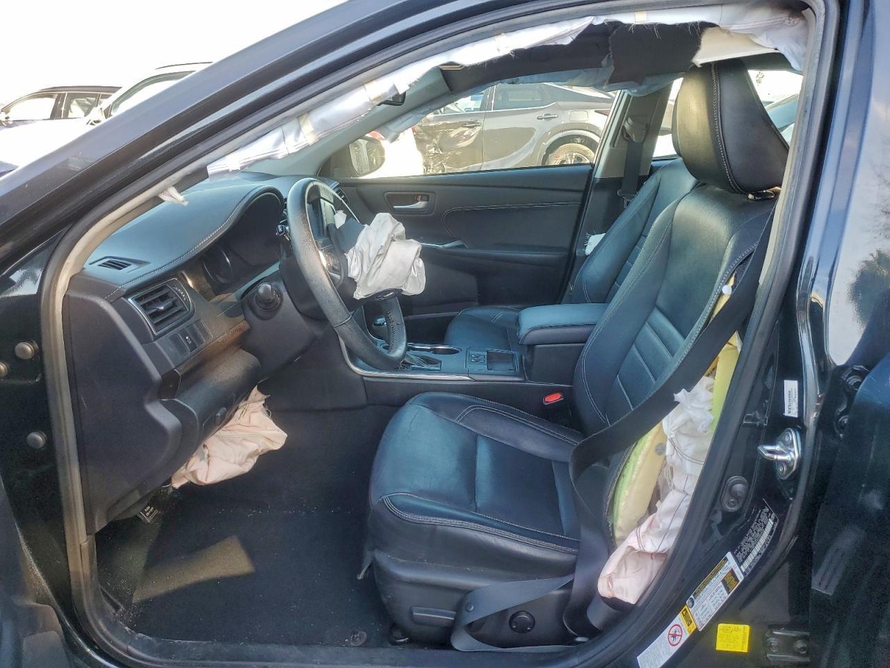 2015 TOYOTA CAMRY