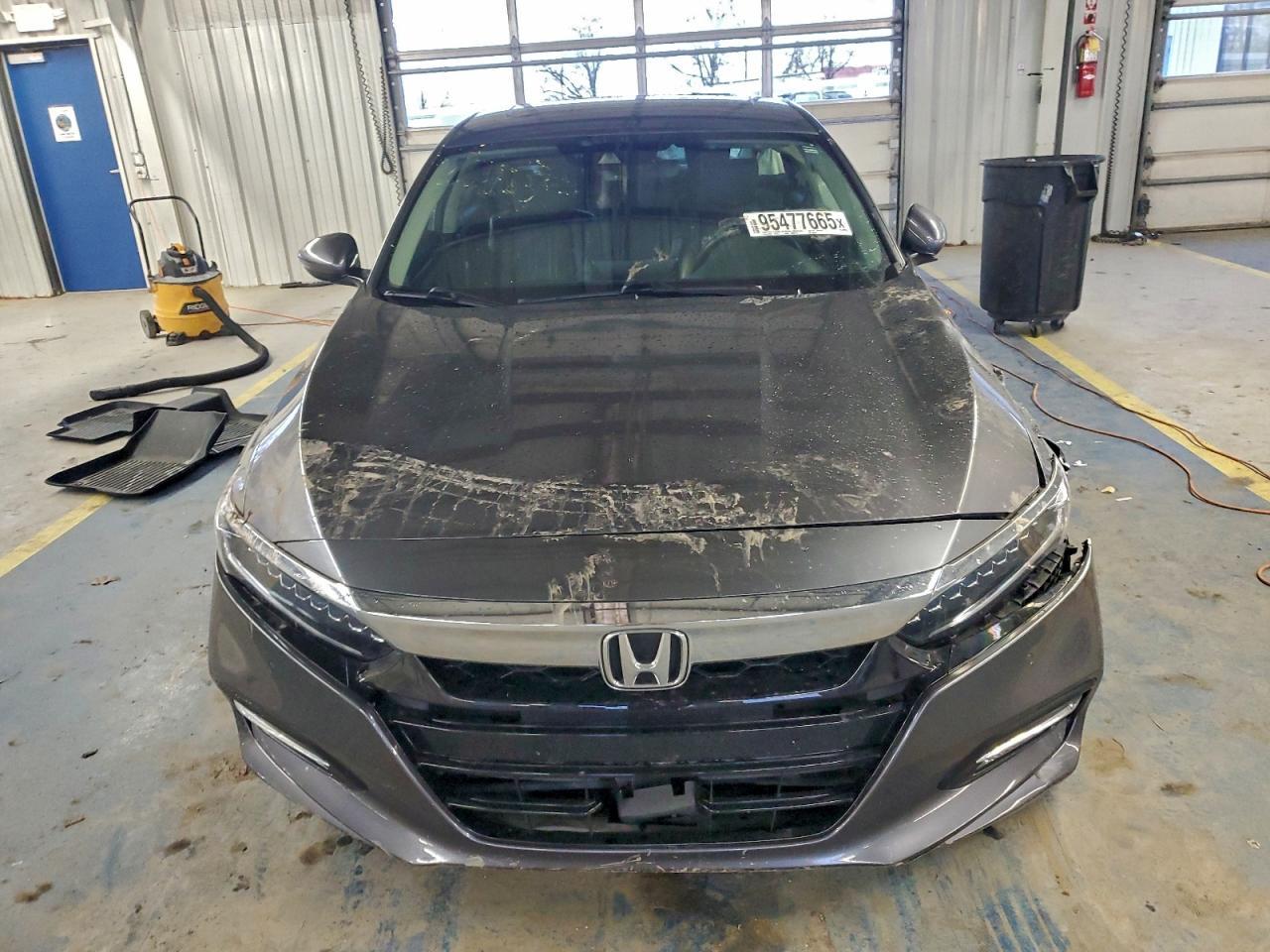 2018 HONDA ACCORD