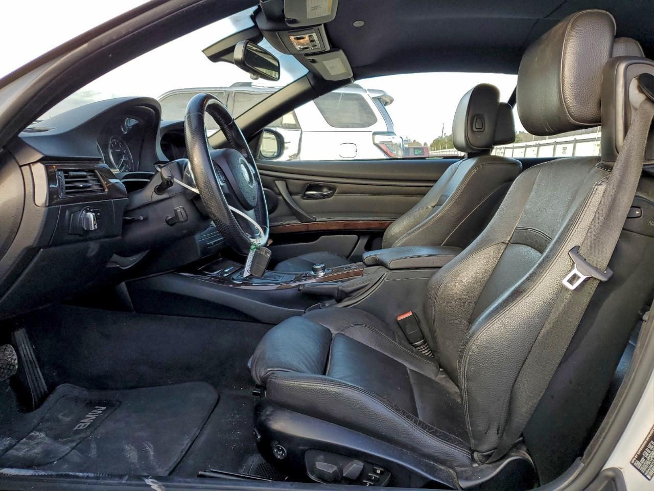 2013 BMW 3 SERIES