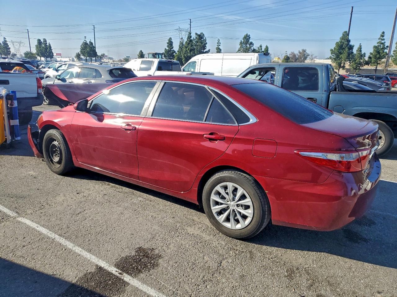 2015 TOYOTA CAMRY
