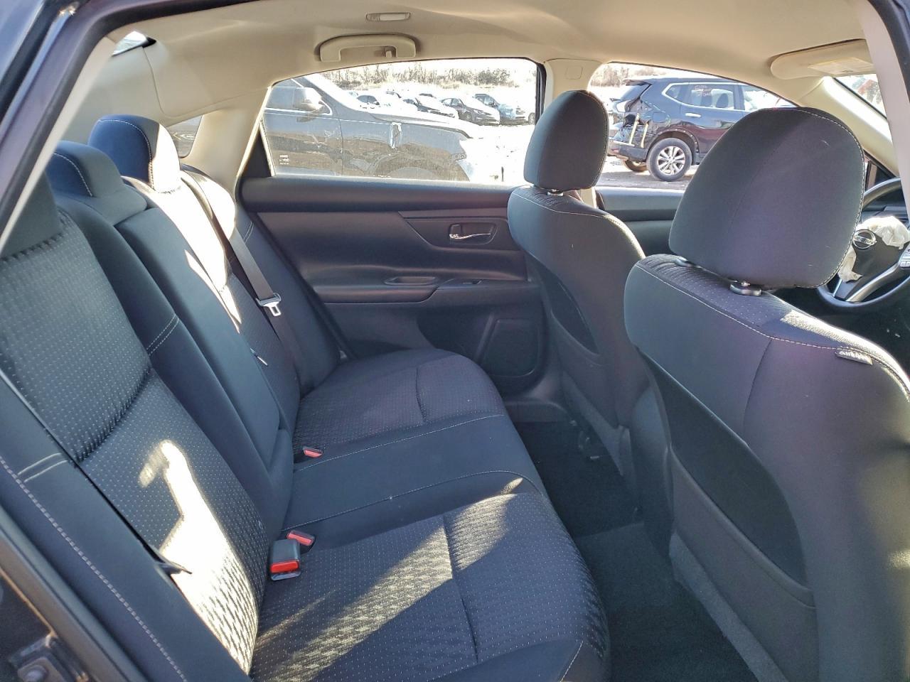 2017 NISSAN ALTIMA