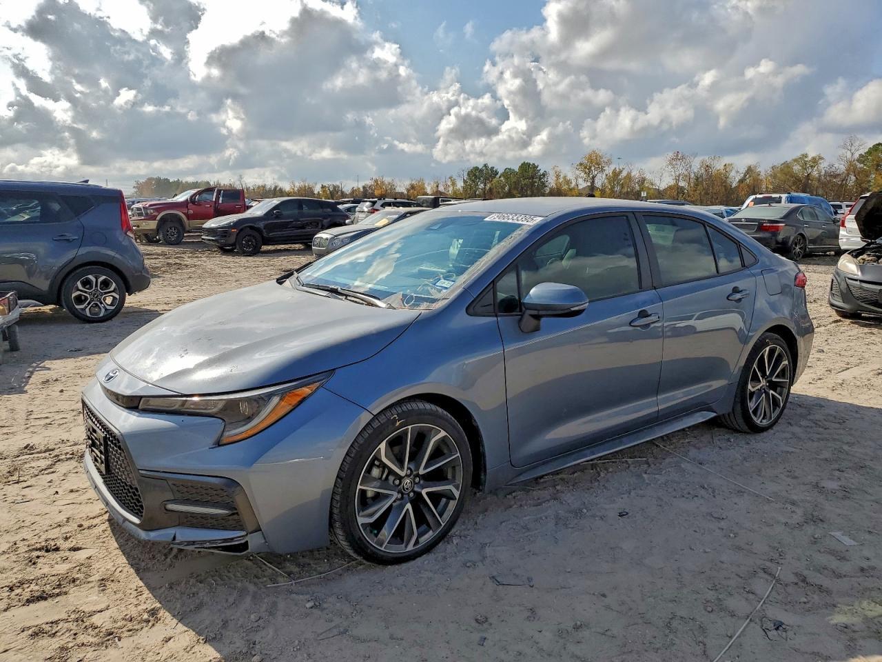 2022 TOYOTA COROLLA