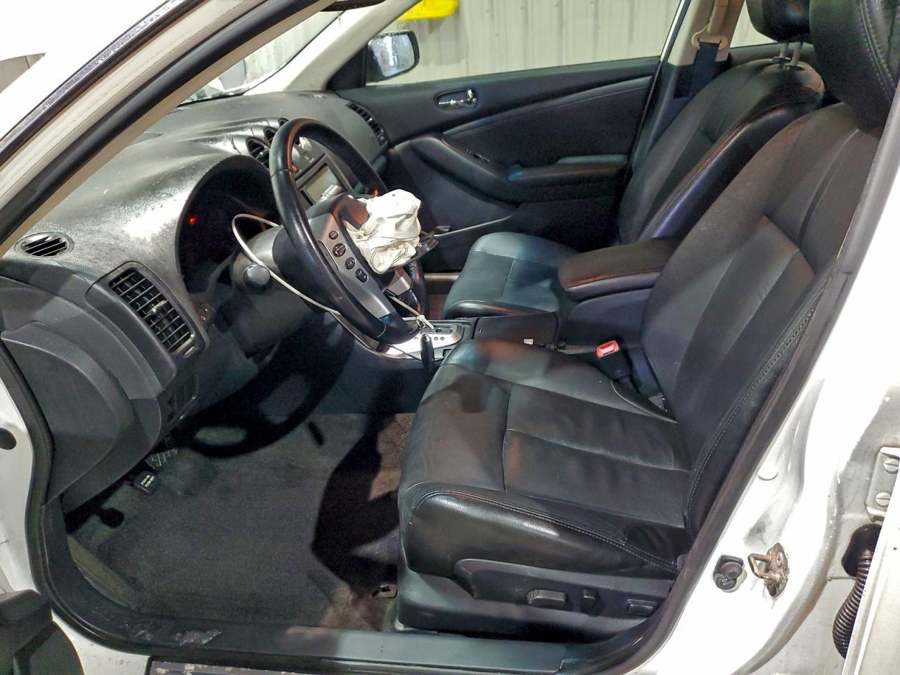 2009 NISSAN ALTIMA