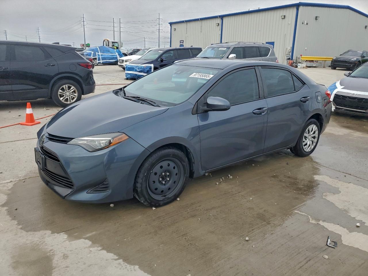 2019 TOYOTA COROLLA