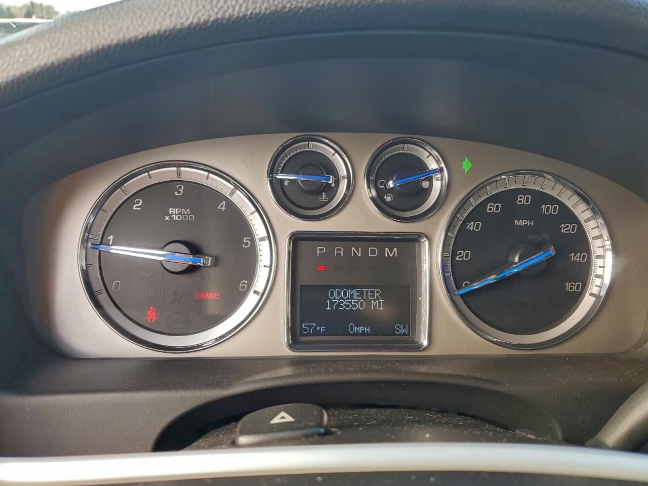 2010 CADILLAC ESCALADE