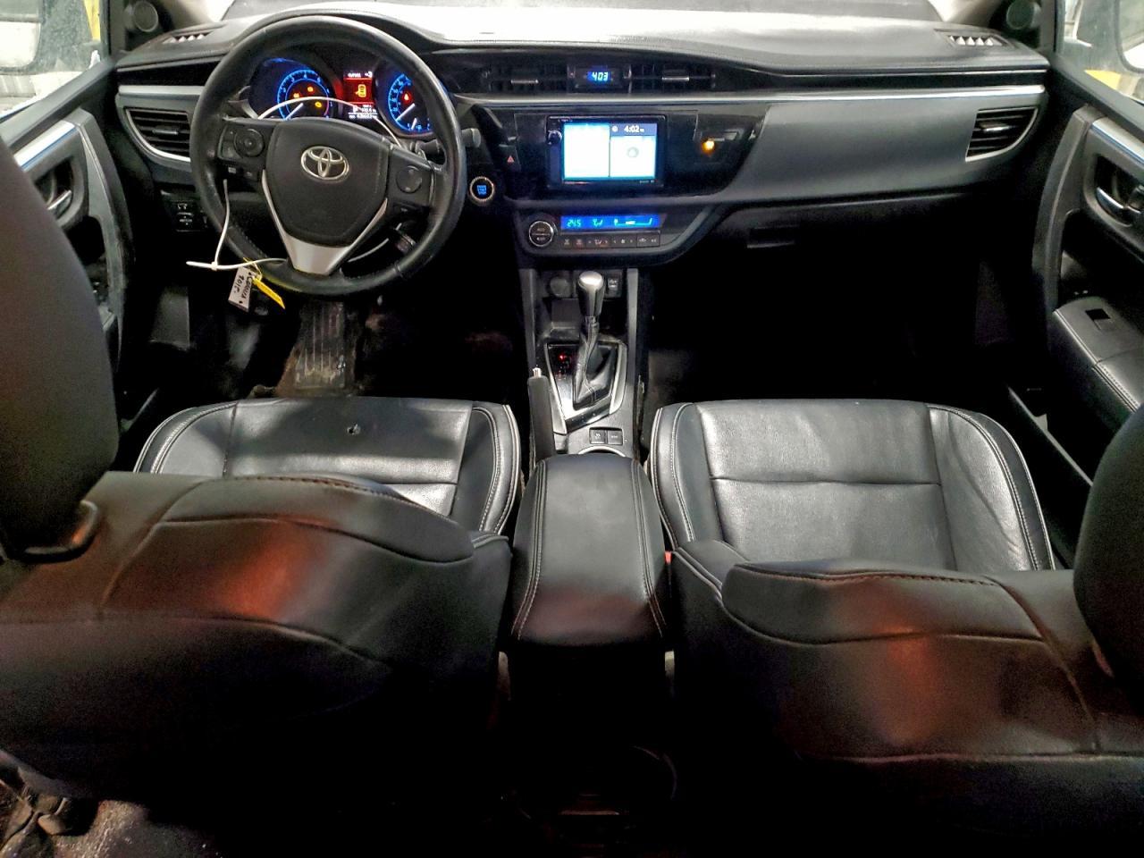 2015 TOYOTA COROLLA