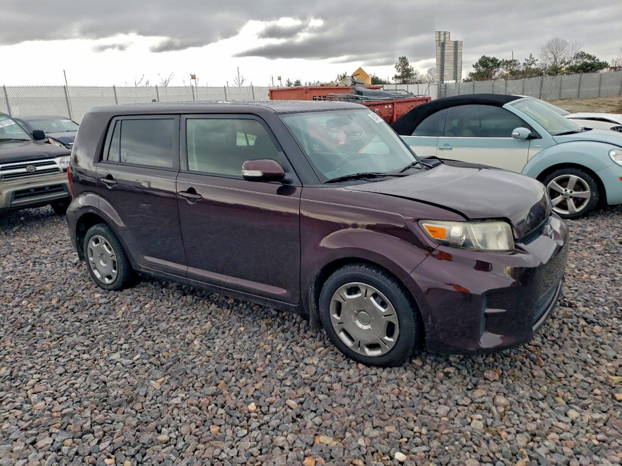 2012 TOYOTA SCION
