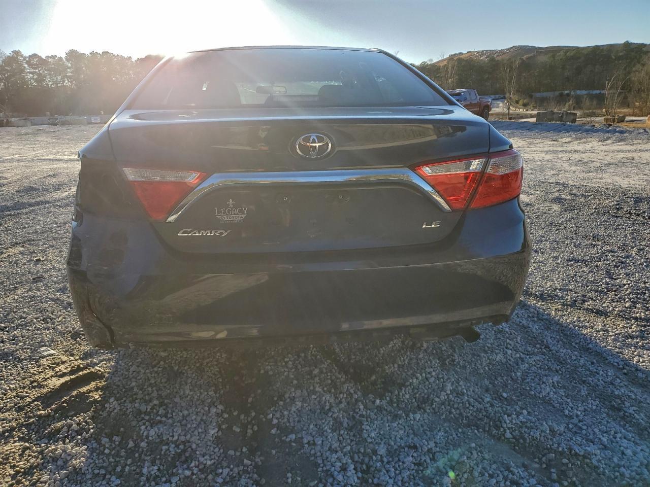2015 TOYOTA CAMRY