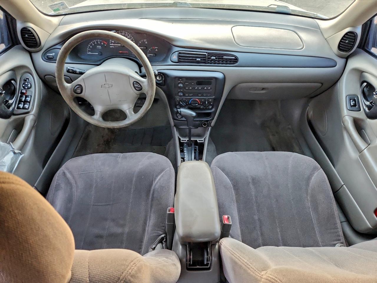 2004 CHEVROLET Classic
