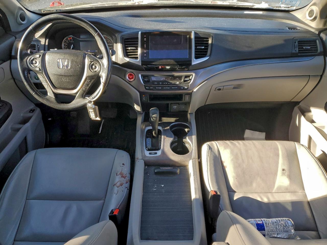 2017 HONDA PILOT