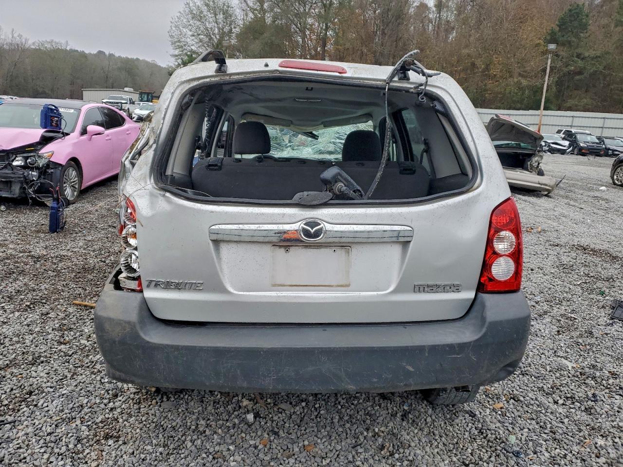 2006 MAZDA Tribute
