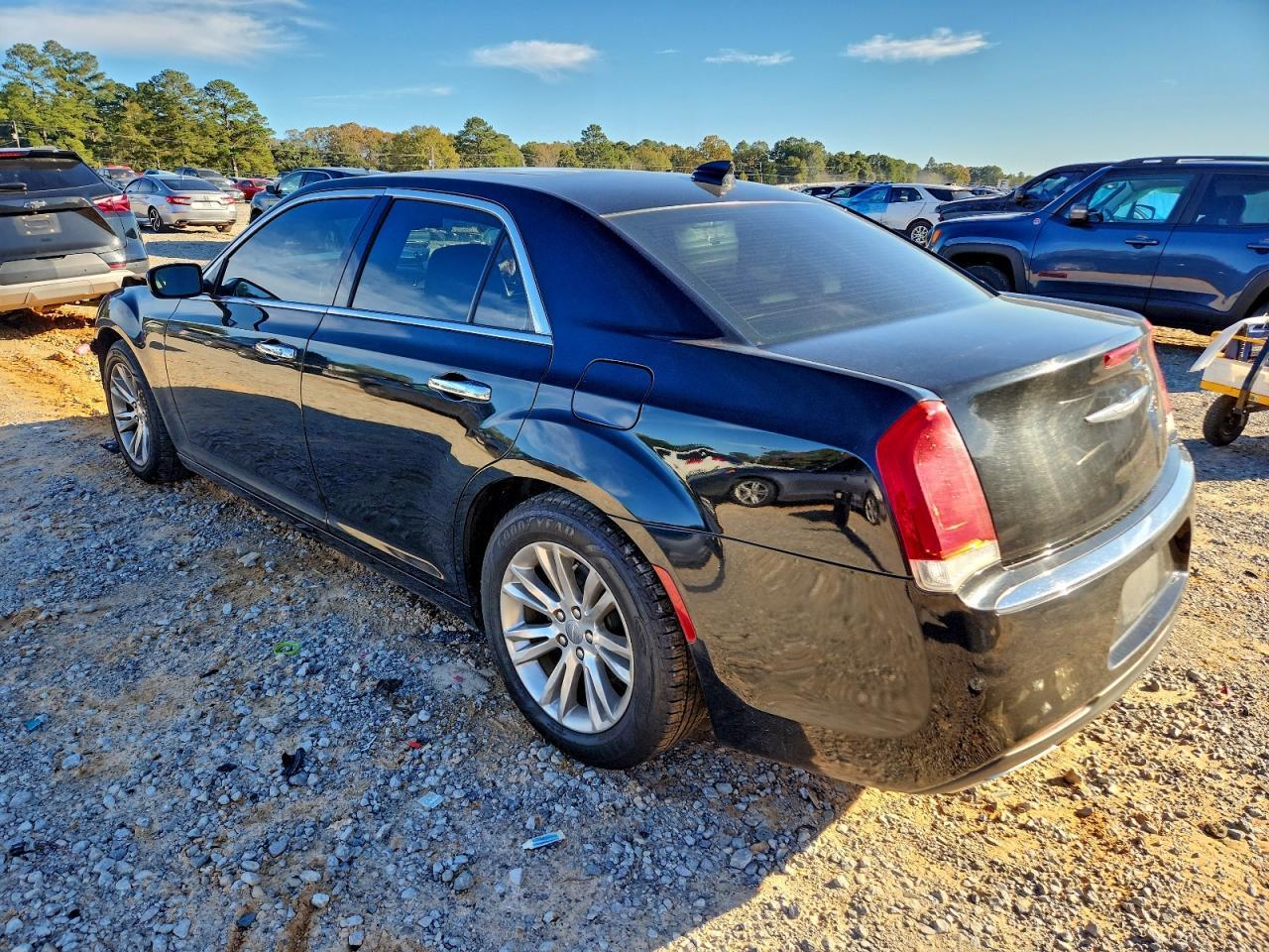 2017 CHRYSLER 300
