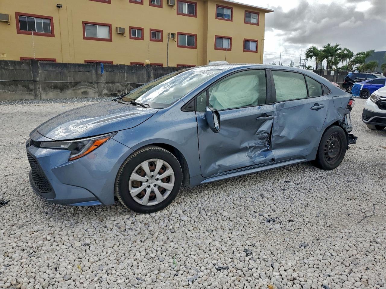 2022 TOYOTA COROLLA