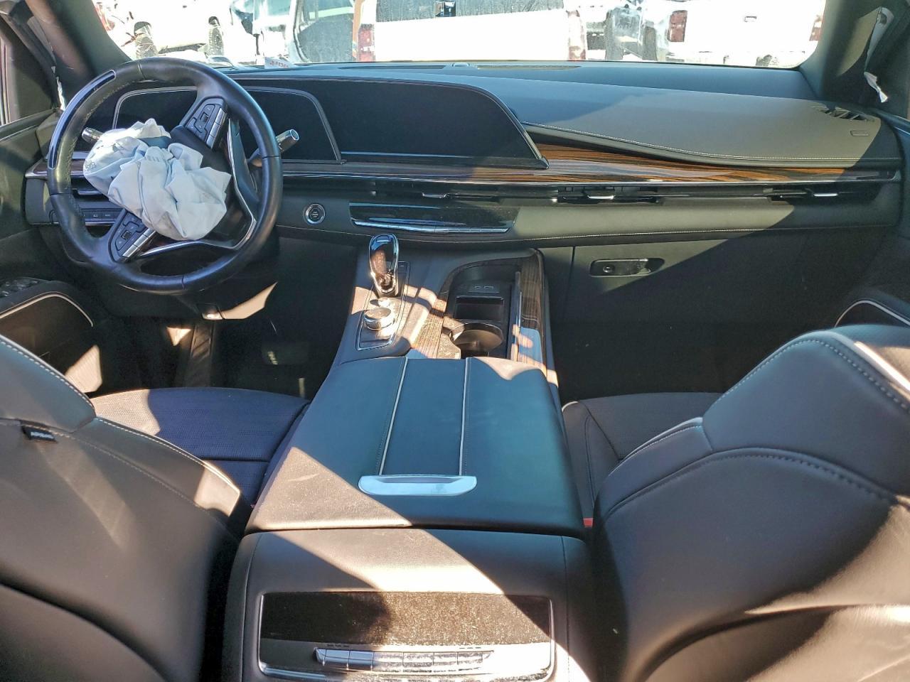 2023 CADILLAC ESCALADE