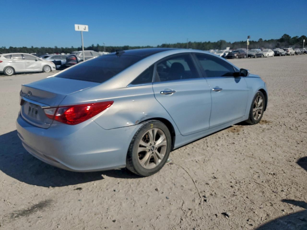 2013 HYUNDAI SONATA