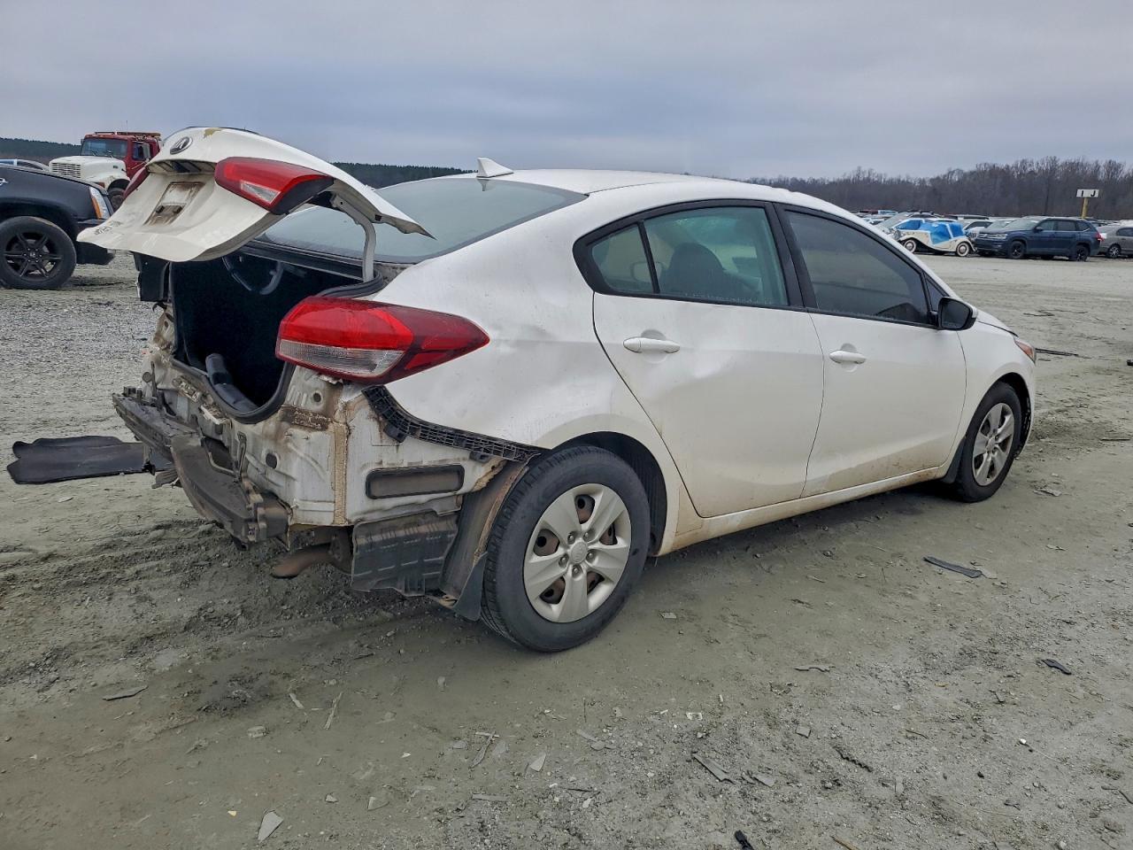 2017 KIA FORTE