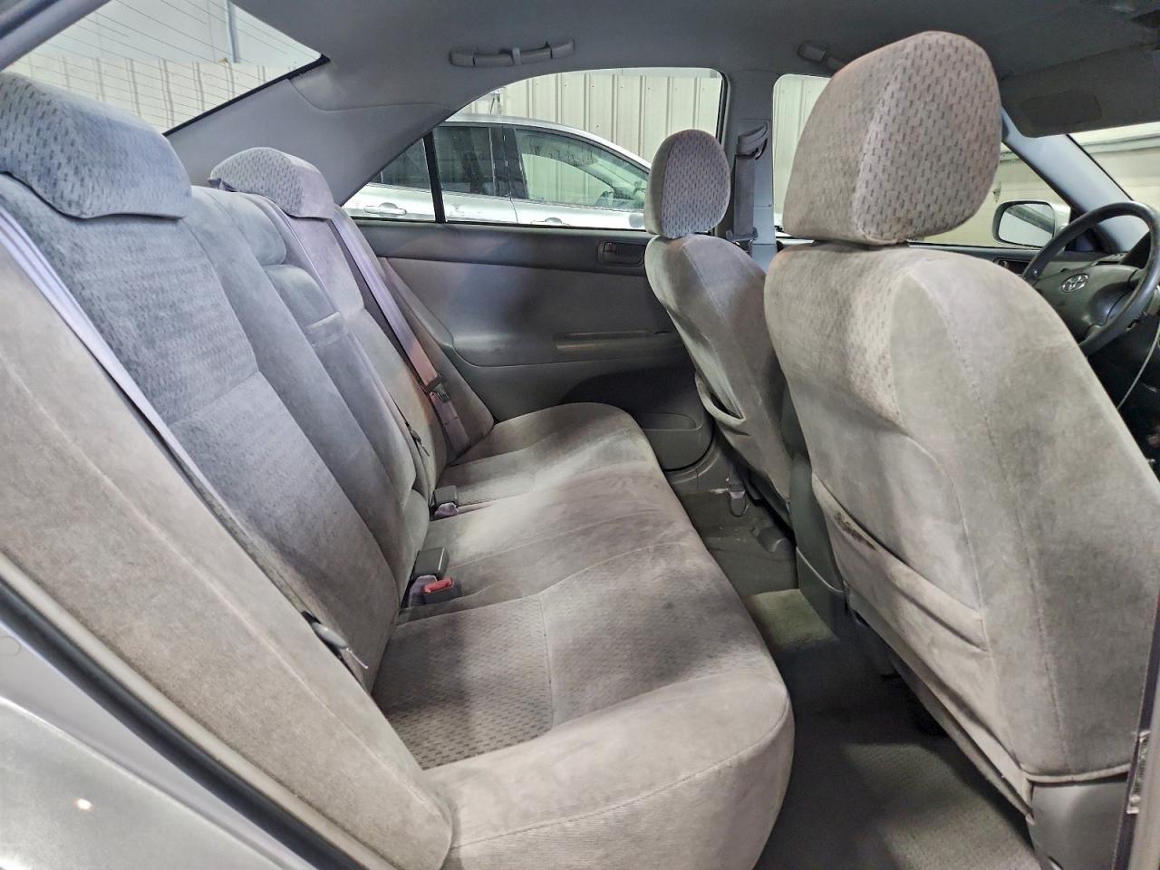 2002 TOYOTA CAMRY