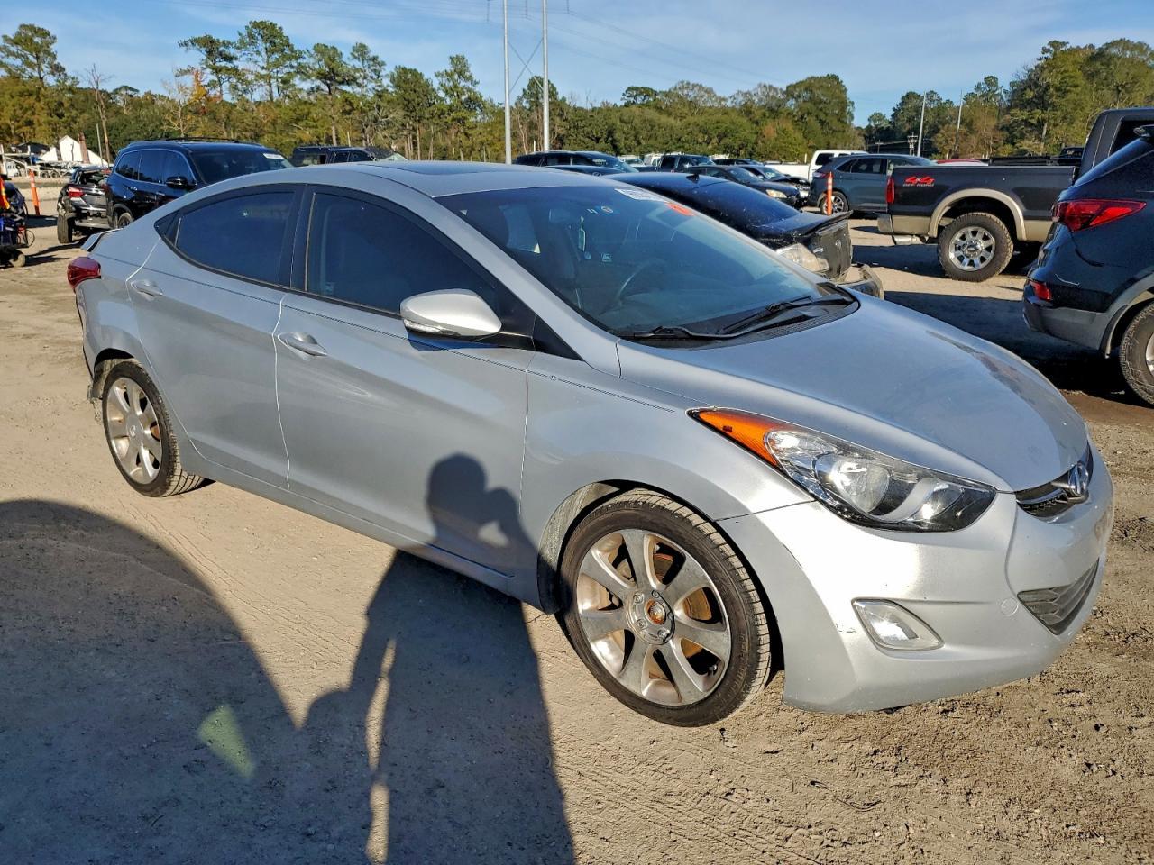 2012 HYUNDAI ELANTRA