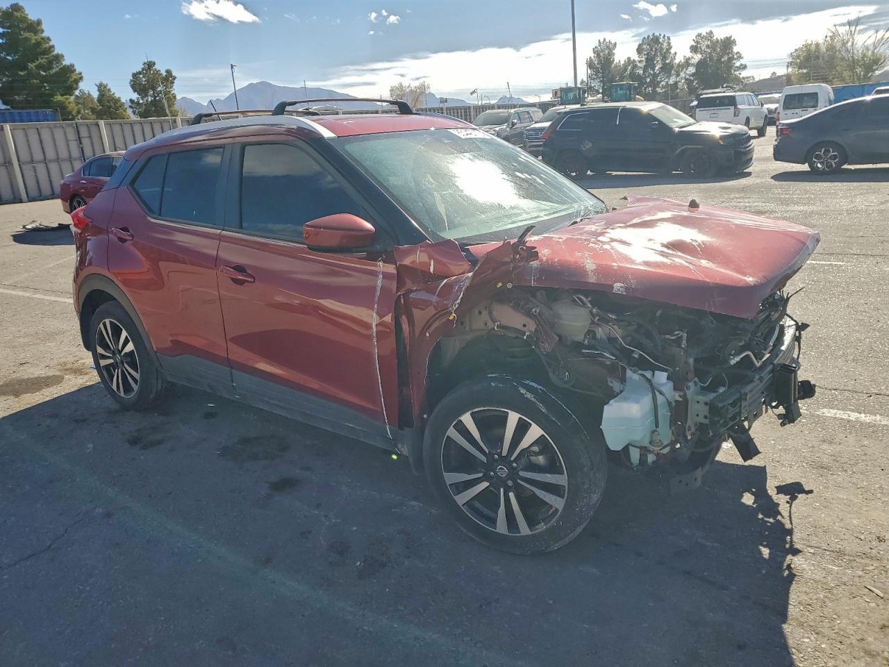 2020 NISSAN KICKS