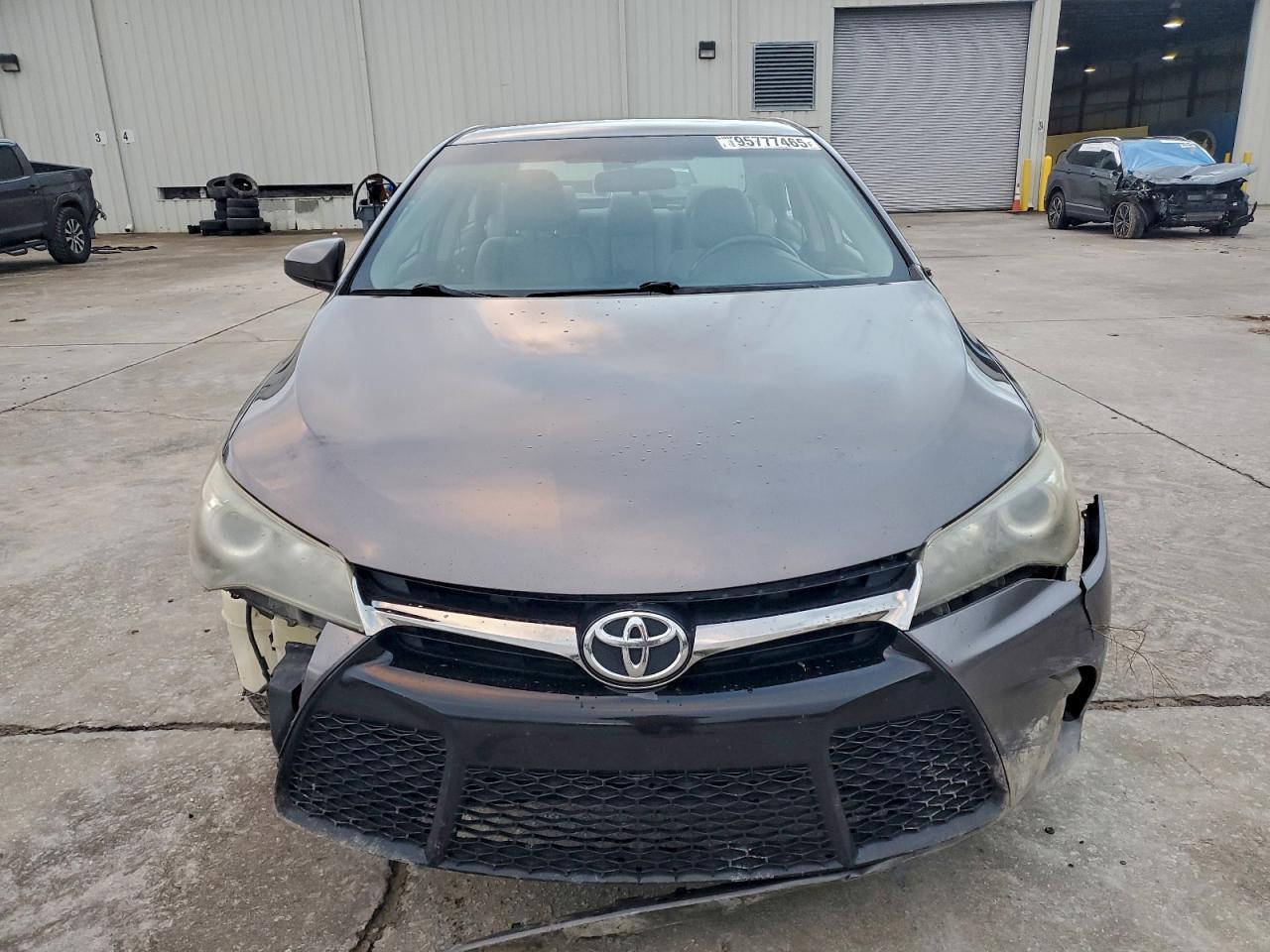 2017 TOYOTA CAMRY