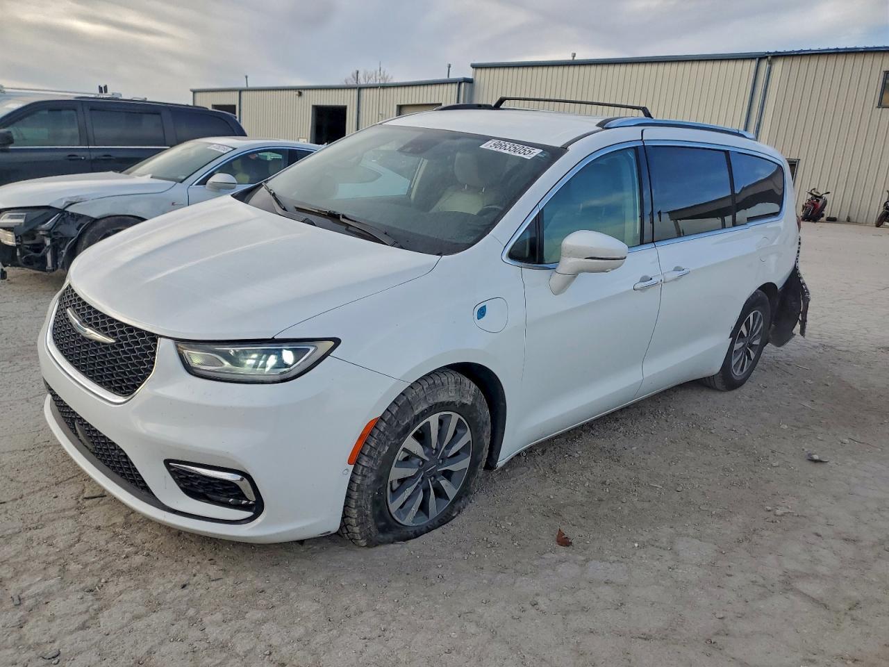 2021 CHRYSLER Pacifica