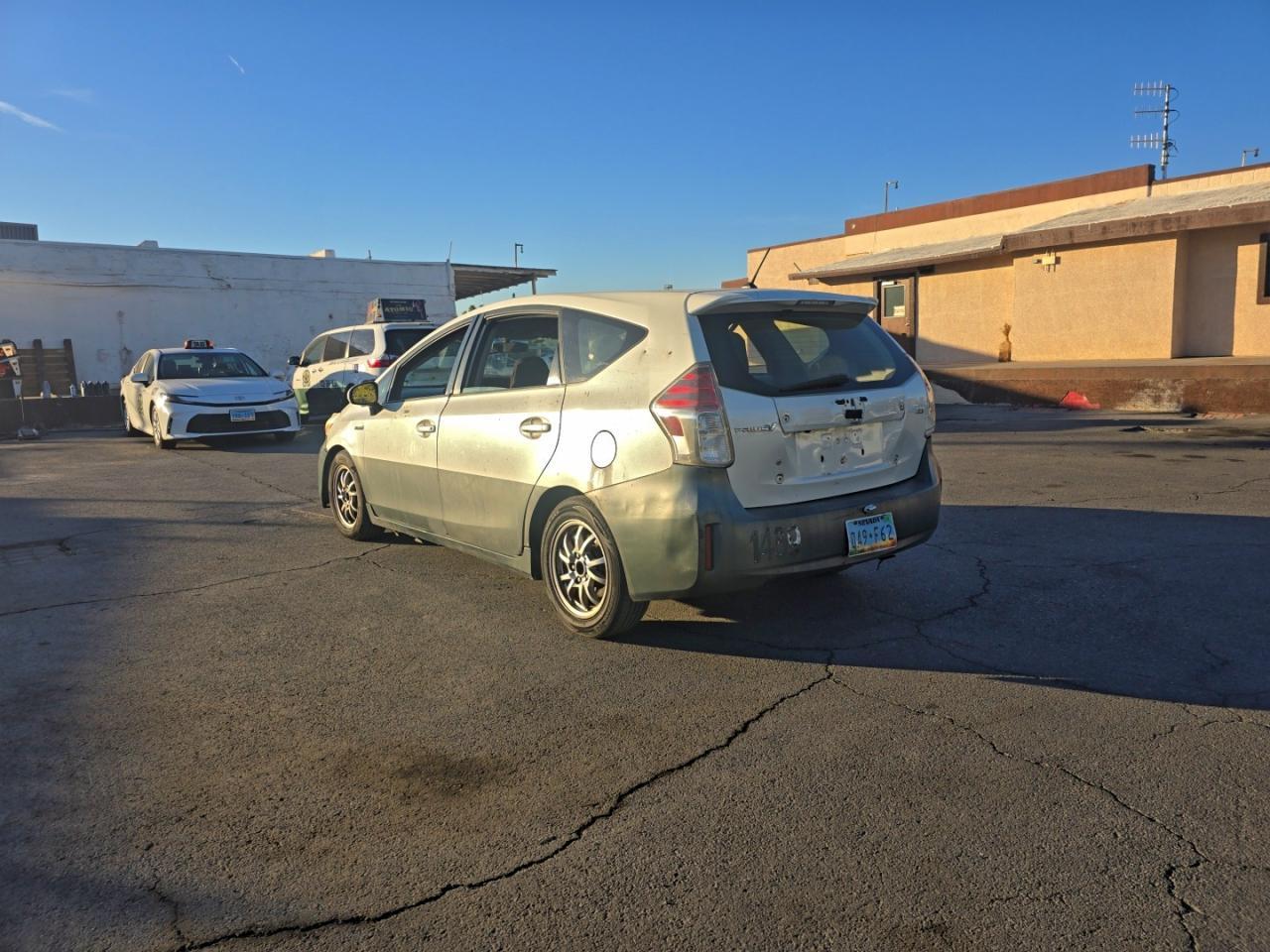 2016 TOYOTA PRIUS V