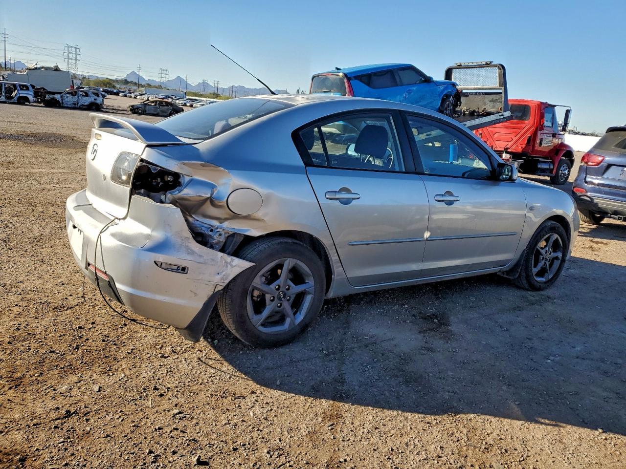 2008 MAZDA 3