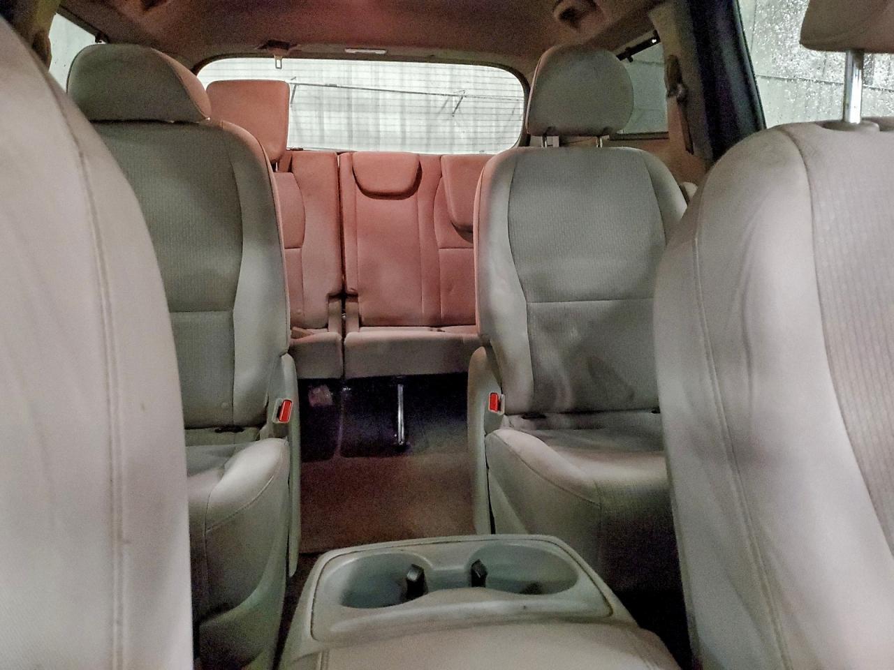 2016 KIA SEDONA