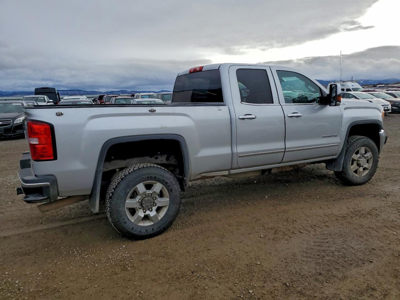 2015 GMC Sierra