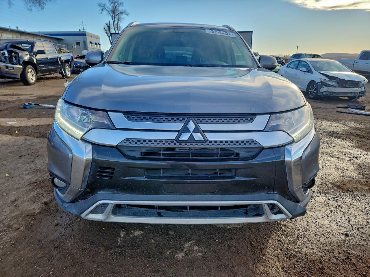 2019 MITSUBISHI outlander