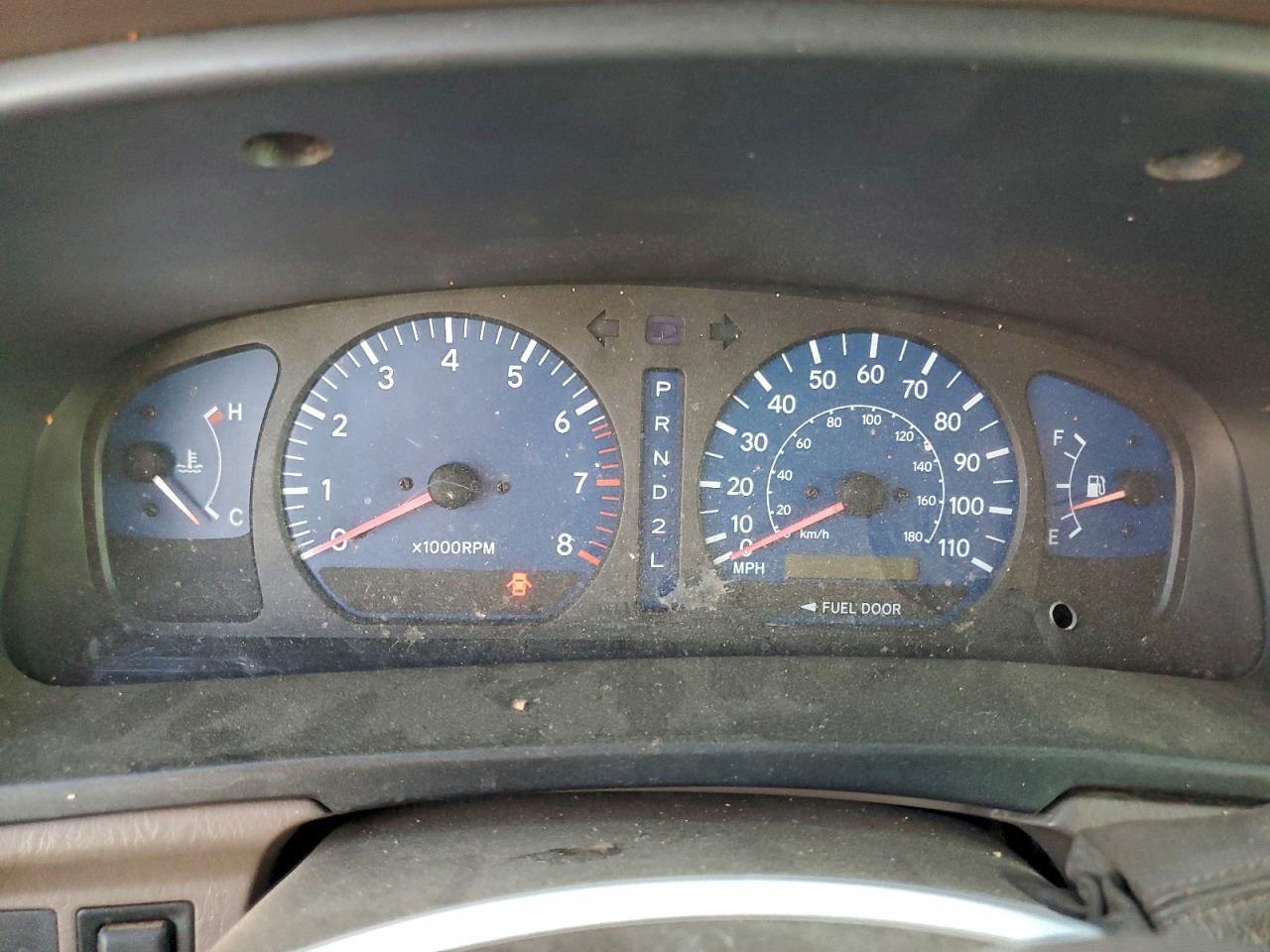 2001 TOYOTA SIENNA