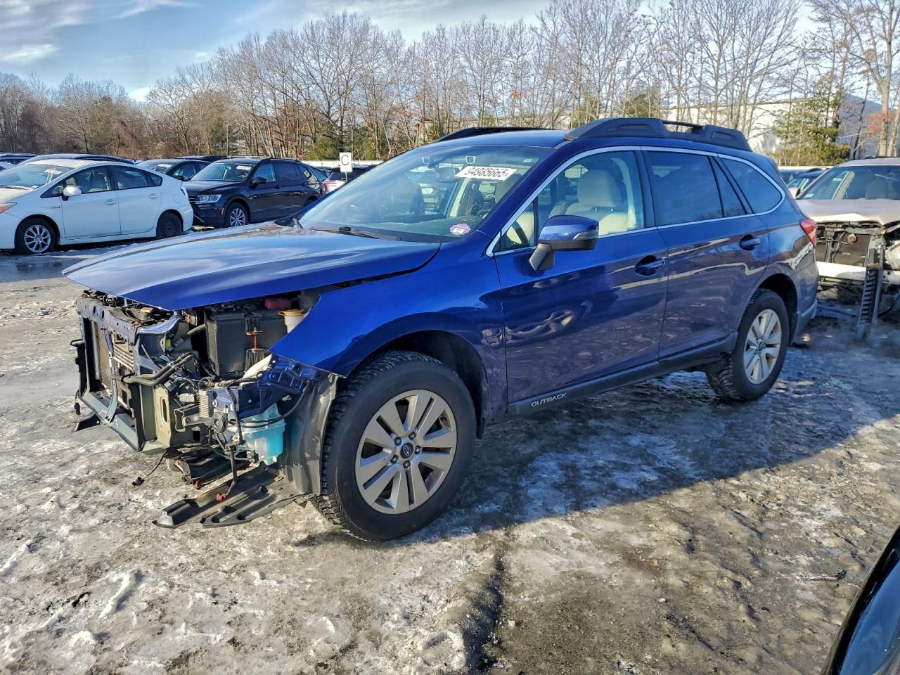 2016 SUBARU Outback