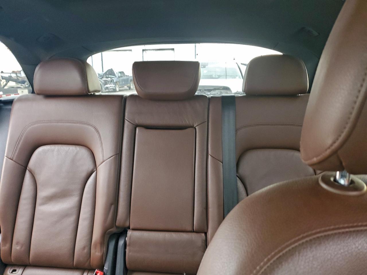 2013 AUDI Q5