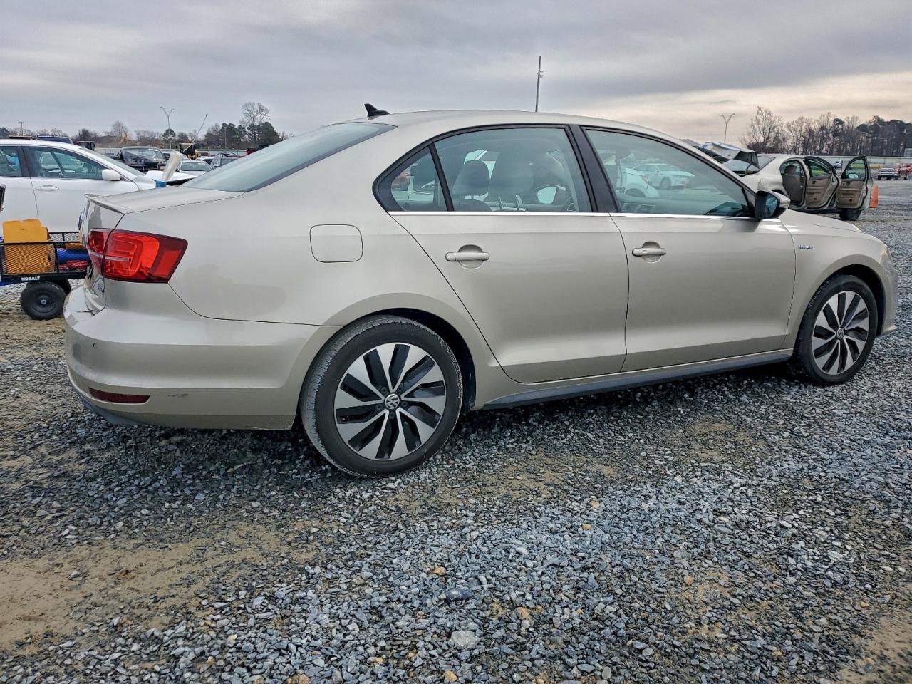 2016 VOLKSWAGEN JETTA