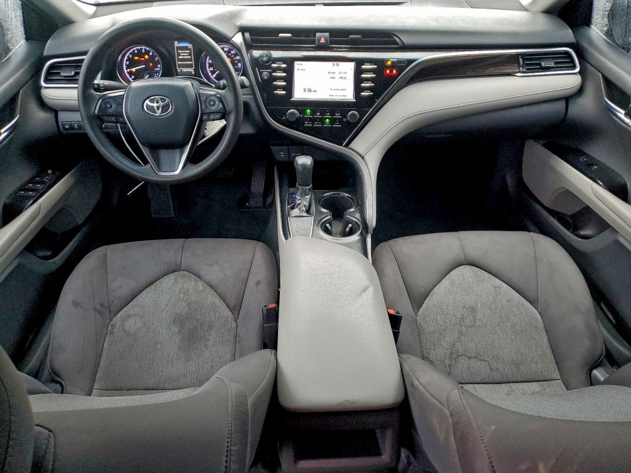 2018 TOYOTA CAMRY