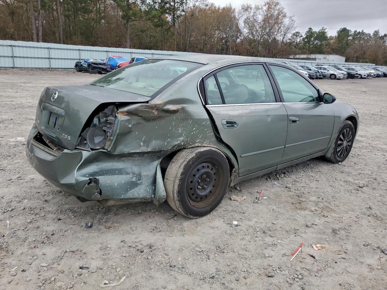 2002 NISSAN ALTIMA