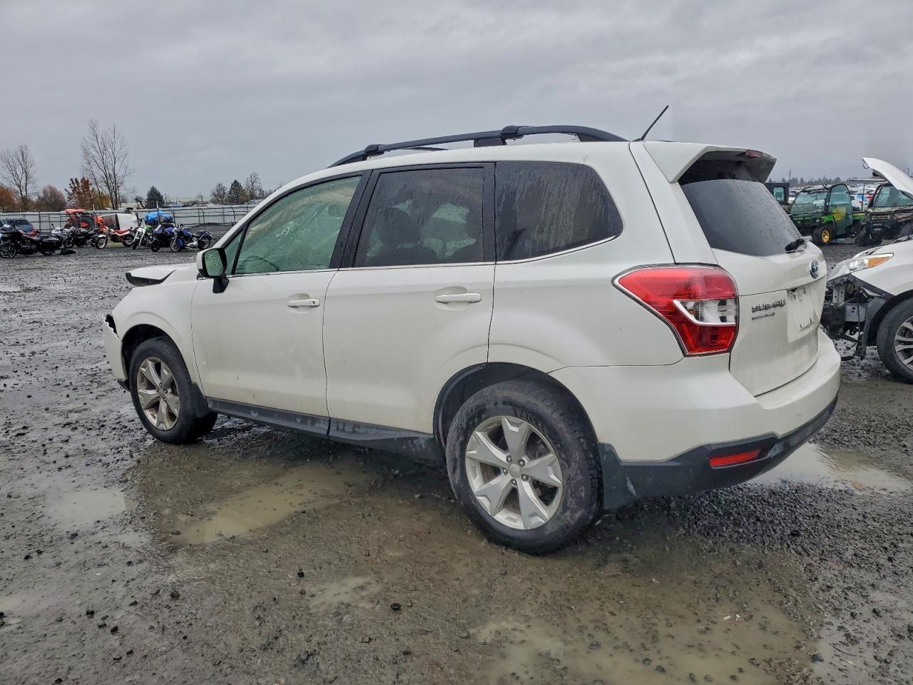 2015 SUBARU FORESTER