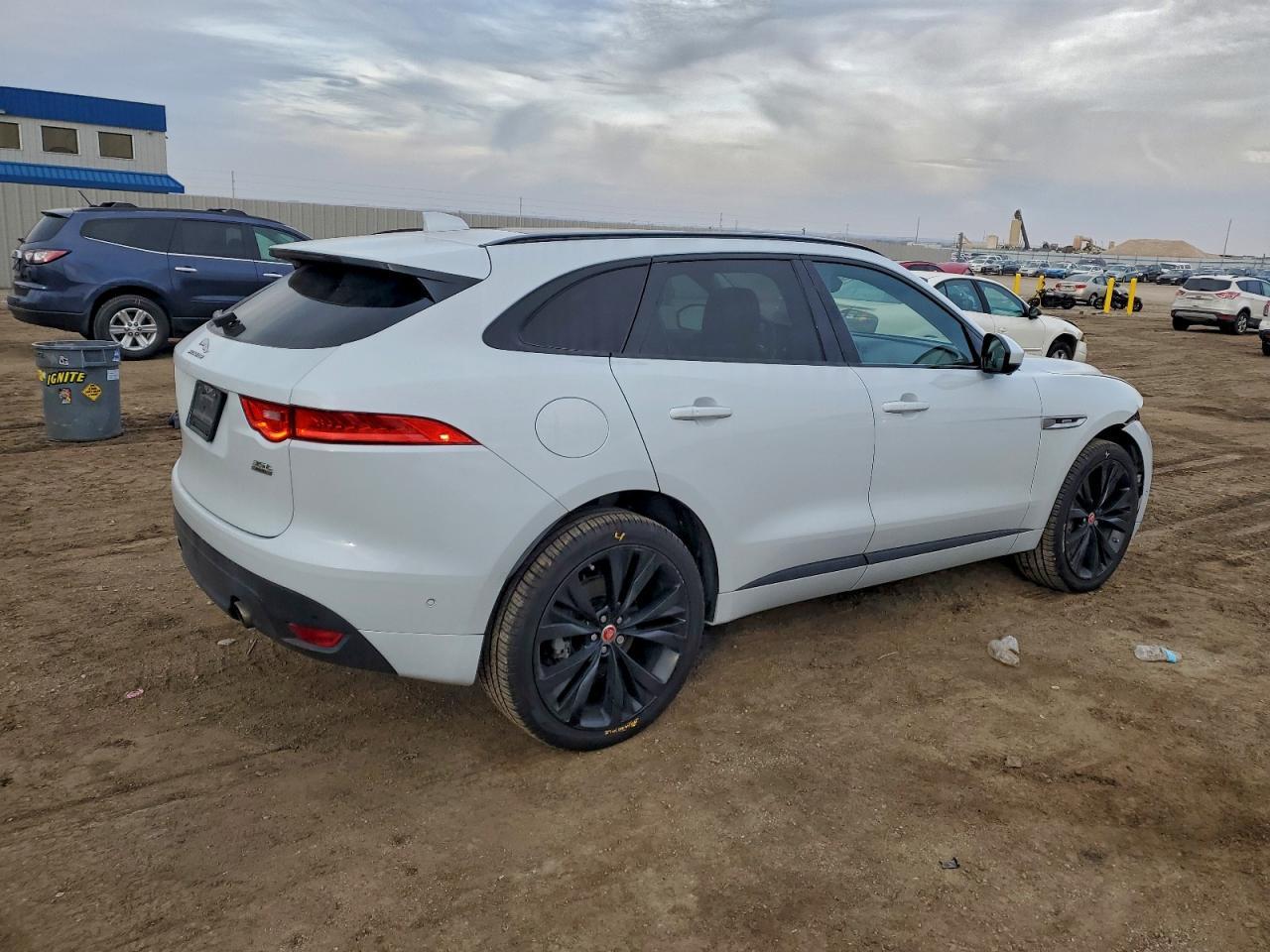 2018 JAGUAR F-Pace