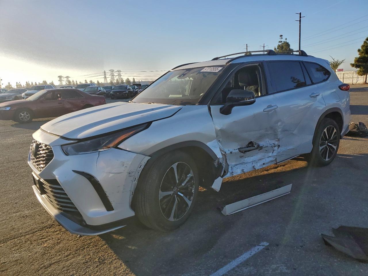 2022 TOYOTA HIGHLANDER