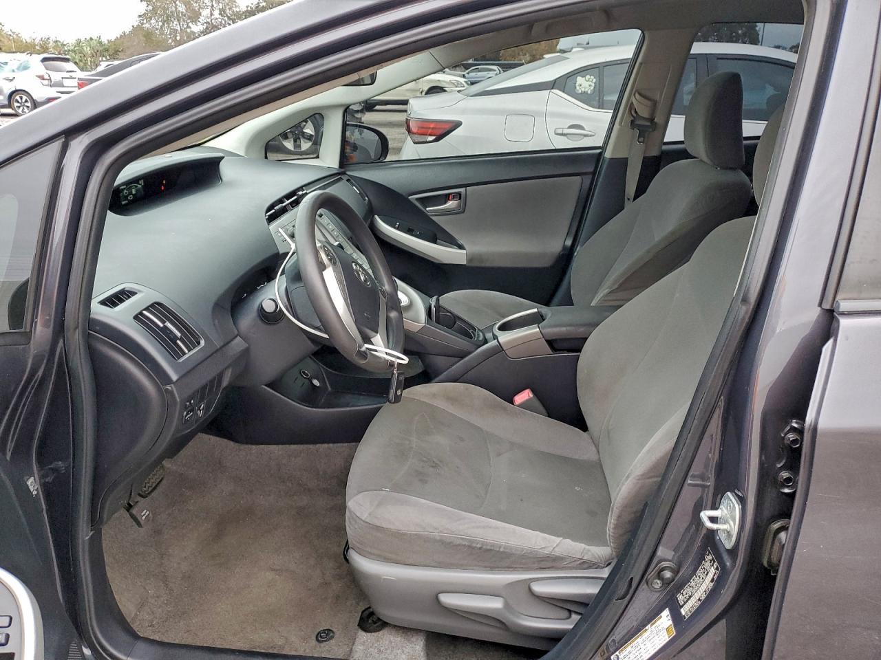 2012 TOYOTA PRIUS