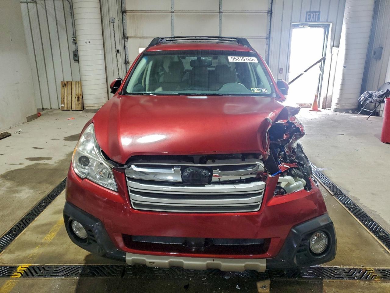 2013 SUBARU Outback