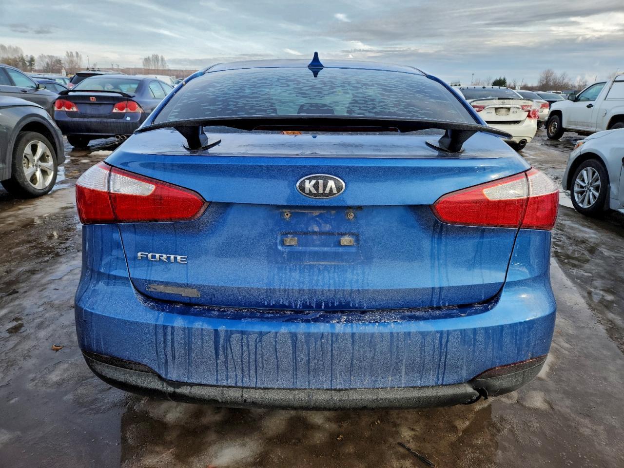 2015 KIA FORTE