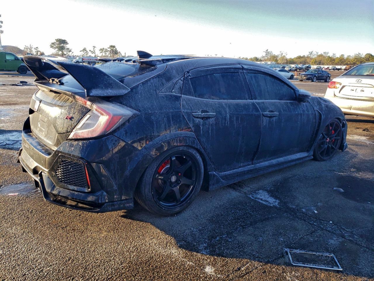 2017 HONDA CIVIC