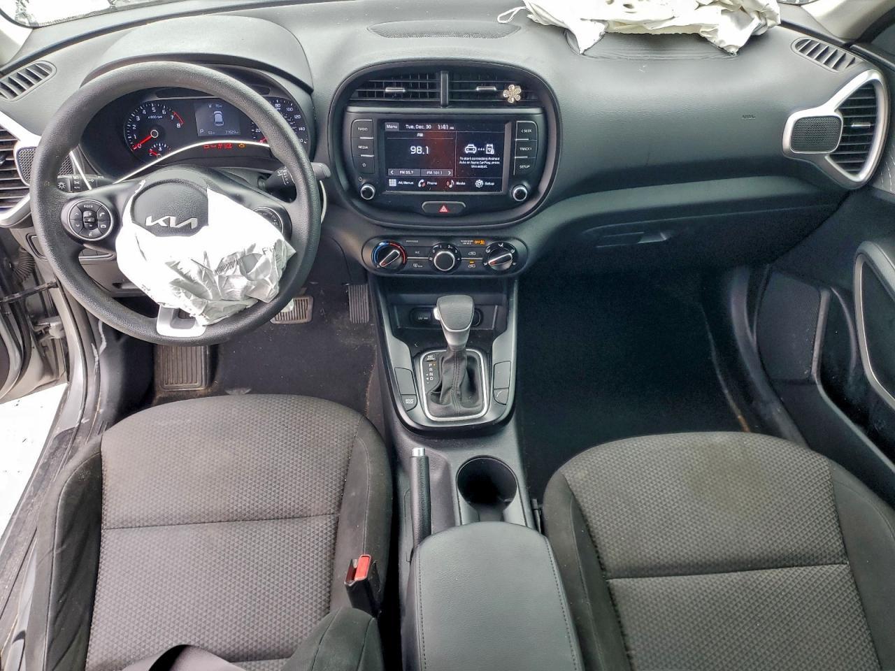 2022 KIA SOUL