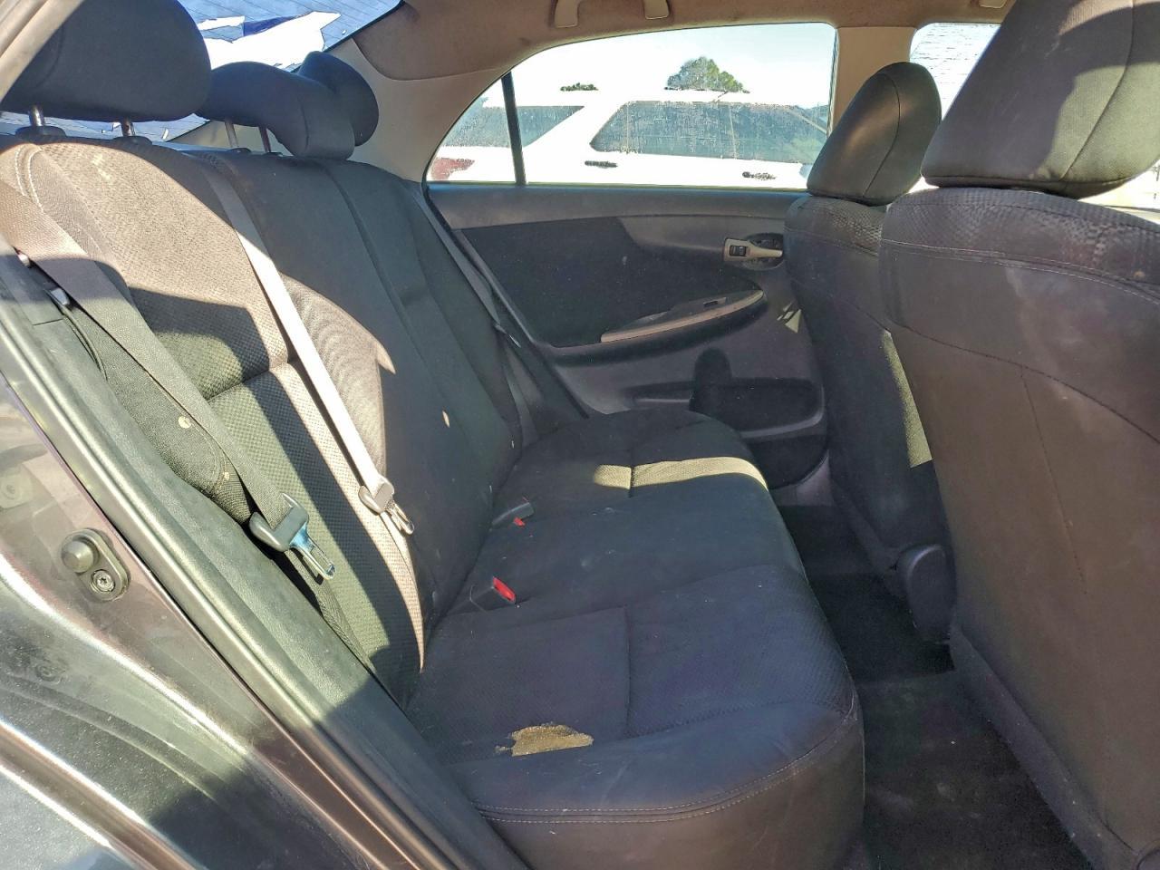 2012 TOYOTA COROLLA